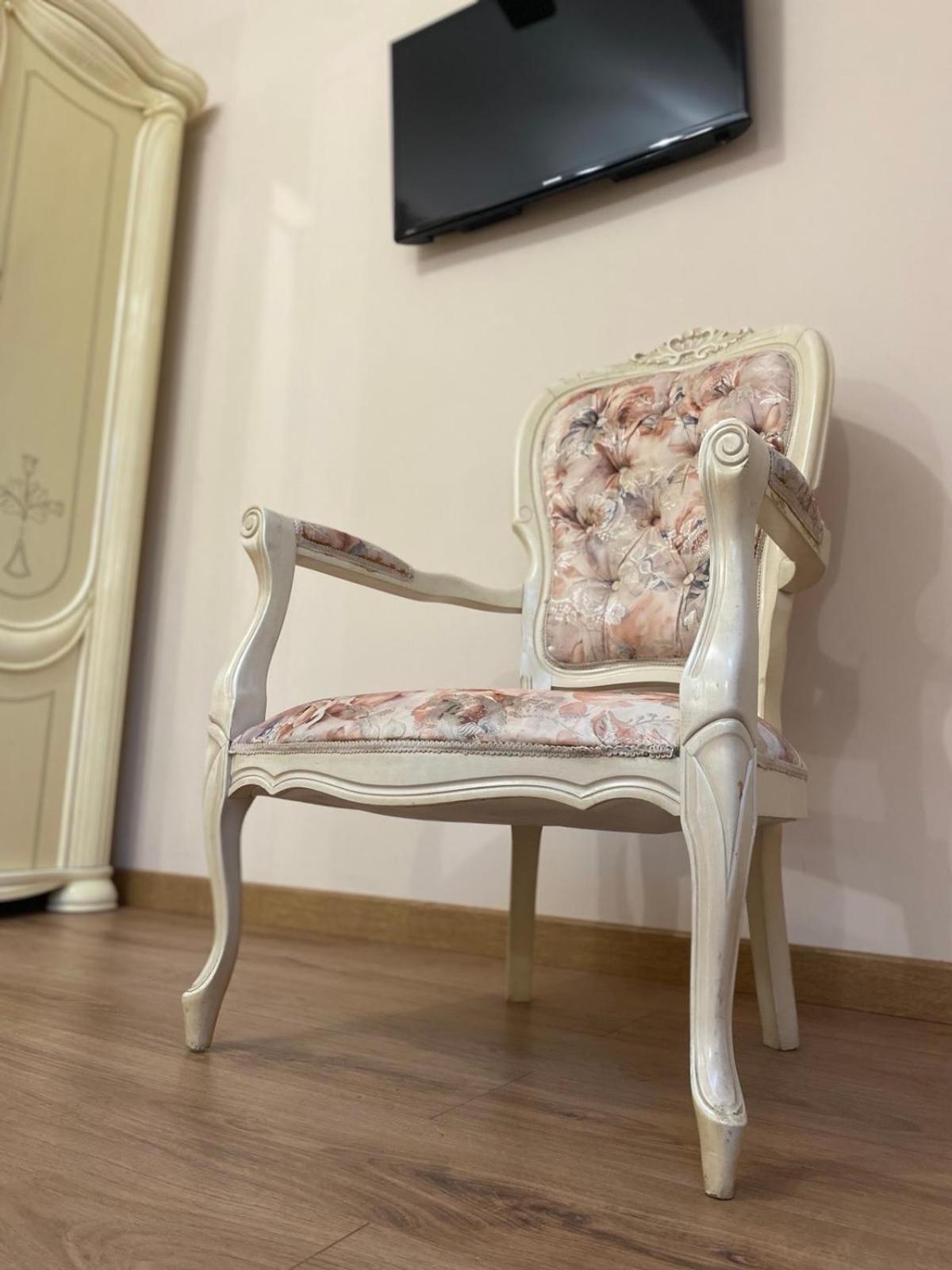 Apart Yaroslava Osmomysla 9 Square - City Center Liov Exterior foto