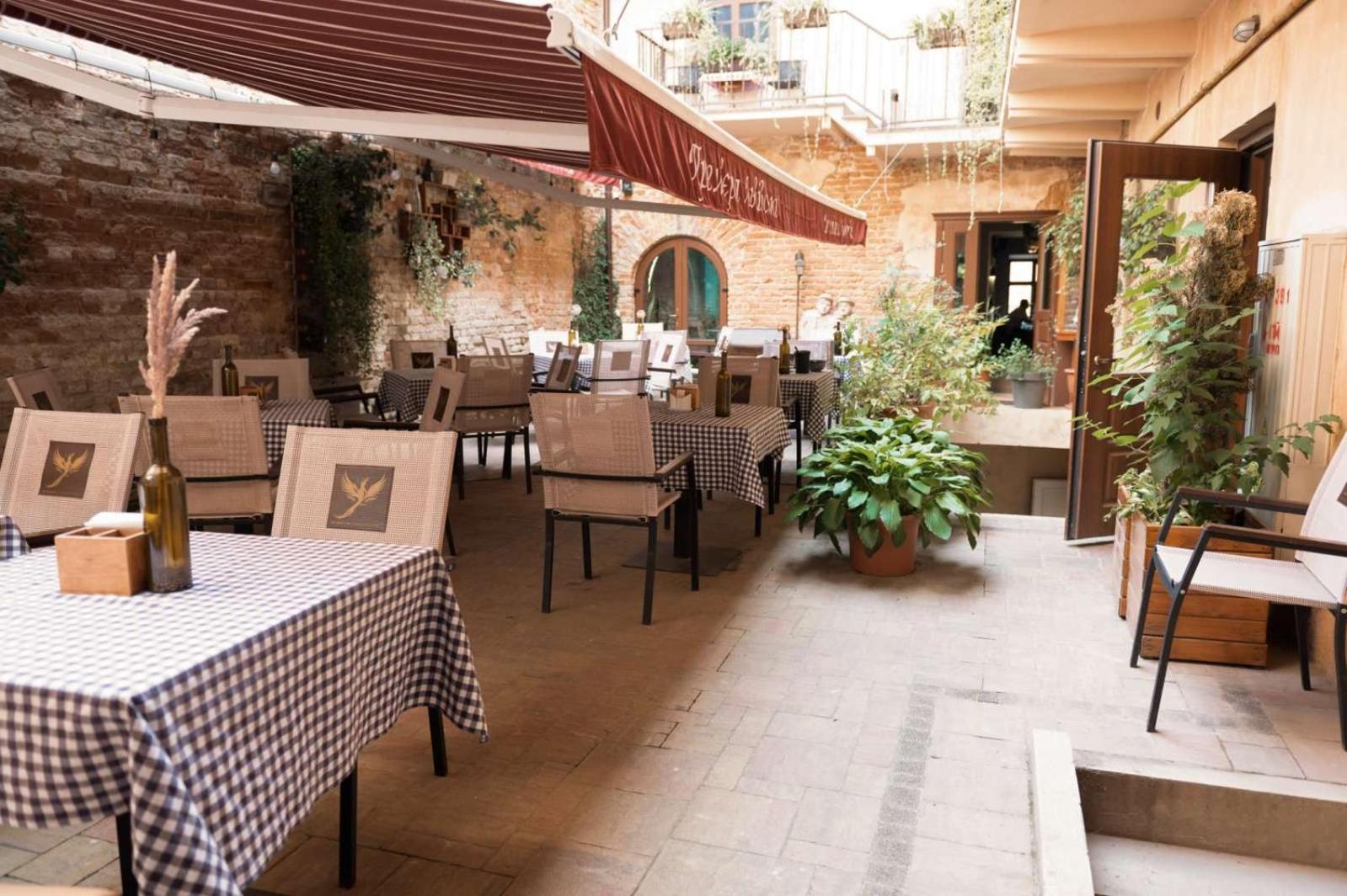 Apart Yaroslava Osmomysla 9 Square - City Center Liov Exterior foto