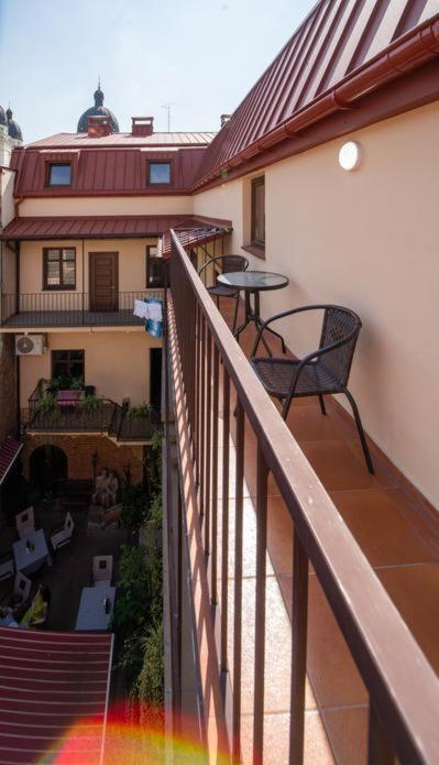 Apart Yaroslava Osmomysla 9 Square - City Center Liov Exterior foto